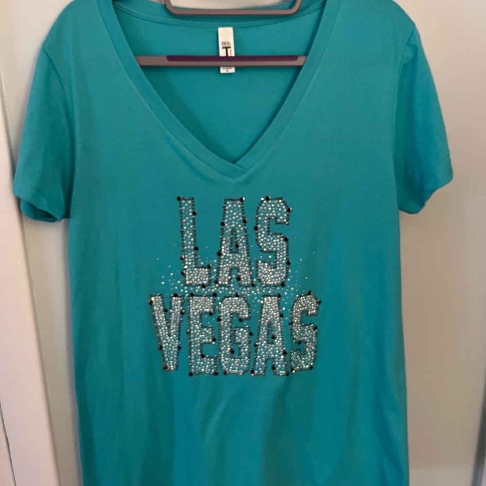 Women’s Las Vegas T shirt Size XL